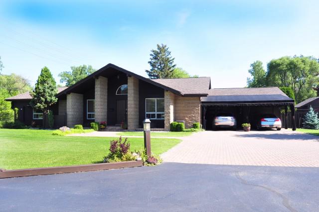 TeamTimCampbell's tweet photo. Check out our new listing on 5097 Matchette.  Paradise right at home! Call Tim to book a showing now! 5192599999 http://t.co/Q90krFBJf5