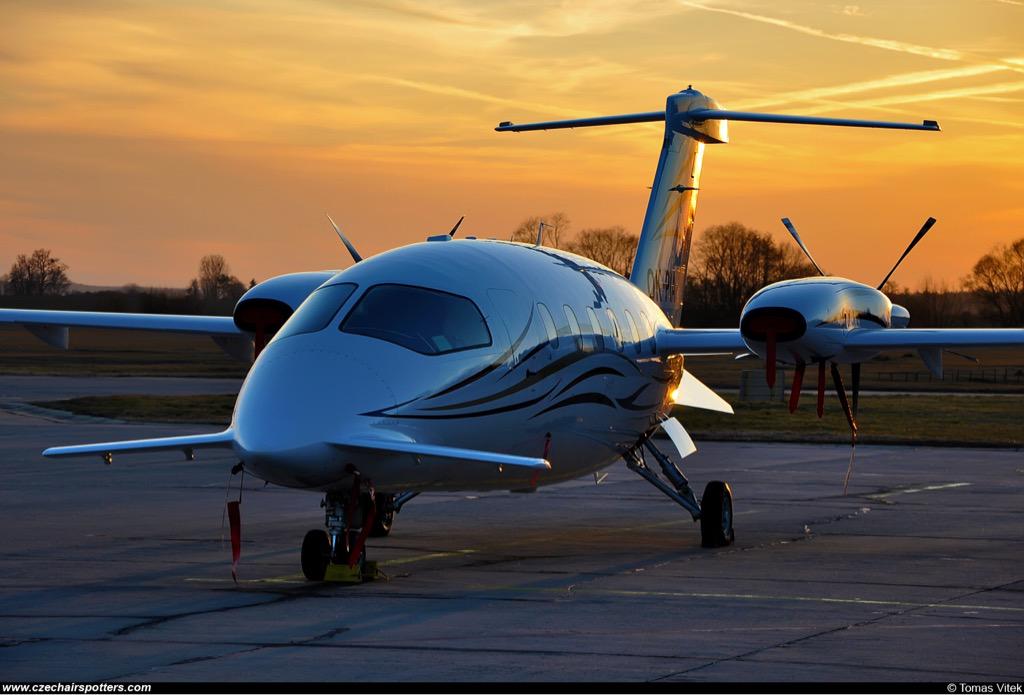 FlyPrivate_CJC's tweet photo. Proud to announce the 1st of 5 #piaggio #avanti II to join the Fleet #flyprivate call/email to book today. #jetcard http://t.co/3RNTgYL2qf