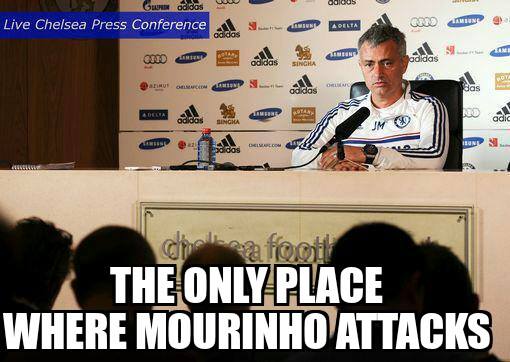 FootballFunnys's tweet photo. Jose Mourinho http://t.co/p2yY0TeYsz