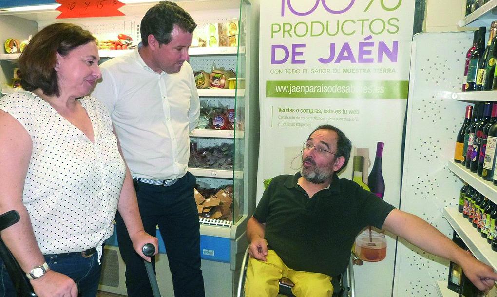 Sabores_de_Jaen's tweet photo. Compartimos la visita d Pedro Bruno Diputado Provincial de Agricultura d la Diputación de Jaén http://t.co/HeOc9ROTCr http://t.co/cSzIrdiP0q