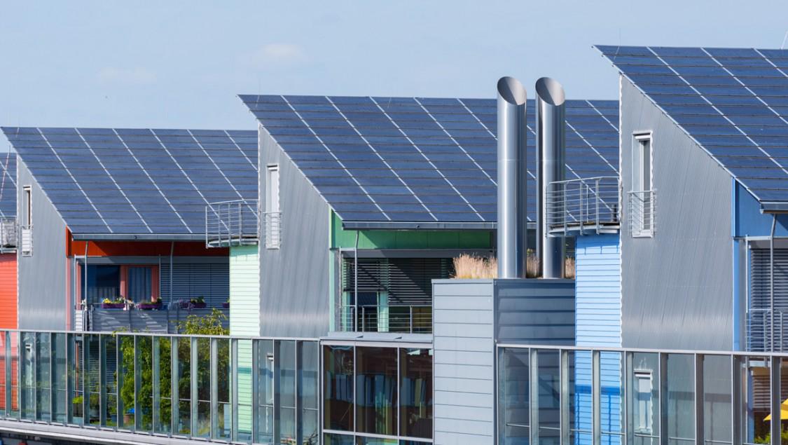 ClimatePower's tweet photo. Germany just got 78% of its electricity from renewable sources http://t.co/nHVqGj2NGG   http://t.co/BkSgFvameU