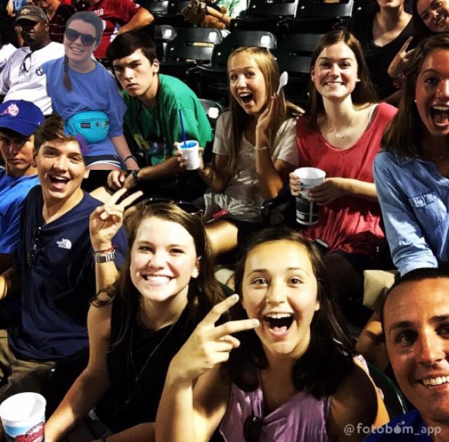 rachelpace_'s tweet photo. Had such a fun night at the Barons game last night!!!! http://t.co/EFfSD9VMLL