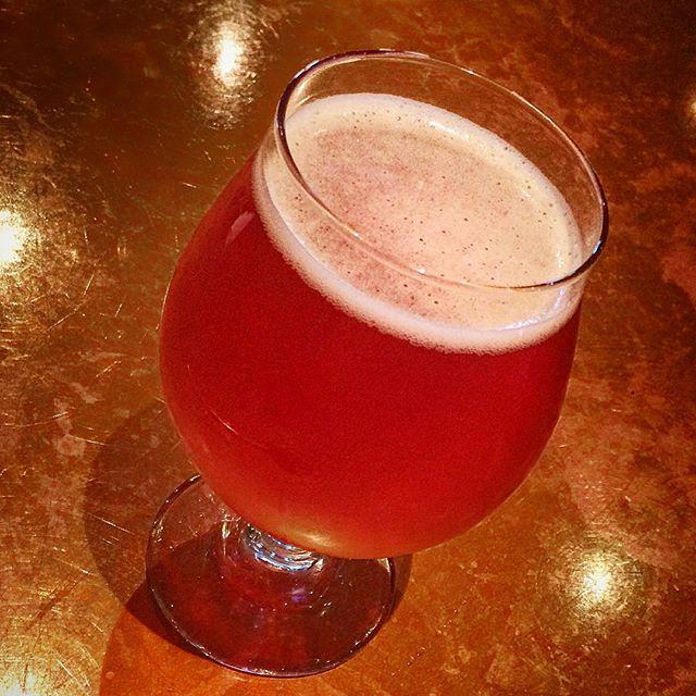 kjfsix9's tweet photo. @chamariverbrewing #CherryGoodness #kettlesoured #Ale #Albuquerque #NM #nmbeer #Burque #Du… http://t.co/APi1fjmBkI http://t.co/KHF8Gdv7xI