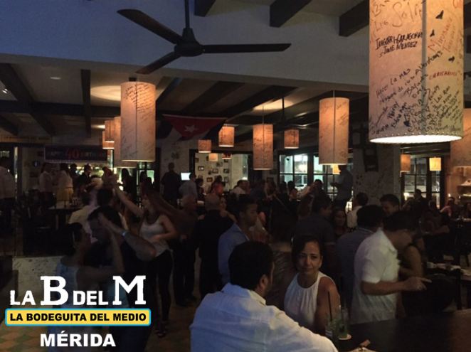 BodeguitaMerida's tweet photo. Así son nuestras noches en La Bodeguita. ¡¡Llenas de #MúsicaEnVivo #Mojitos y el mejor ambiente!! http://t.co/zqtTYJjF4G