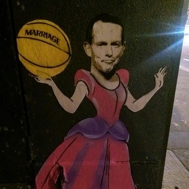 fear_and_love's tweet photo. A different perspective helps...a little. #whosaprettytony #dontgetyourdressdirty #happytone #princess #fringe #fr... http://t.co/EG8cKVpPV0