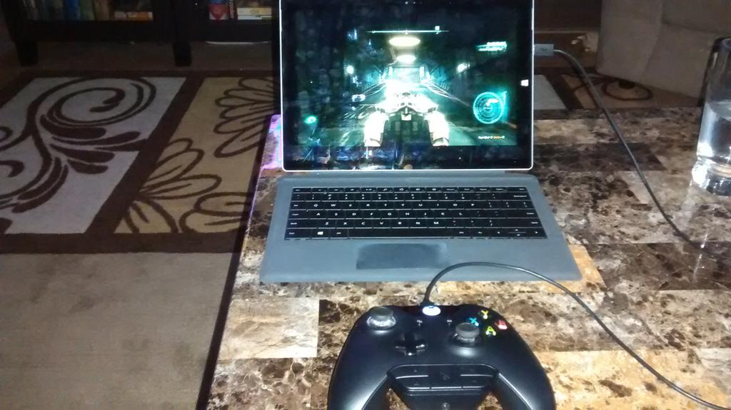 BS_Ford's tweet image. Streaming my #XboxOne to my #MicrosoftSurfacePro3 via #Windows10