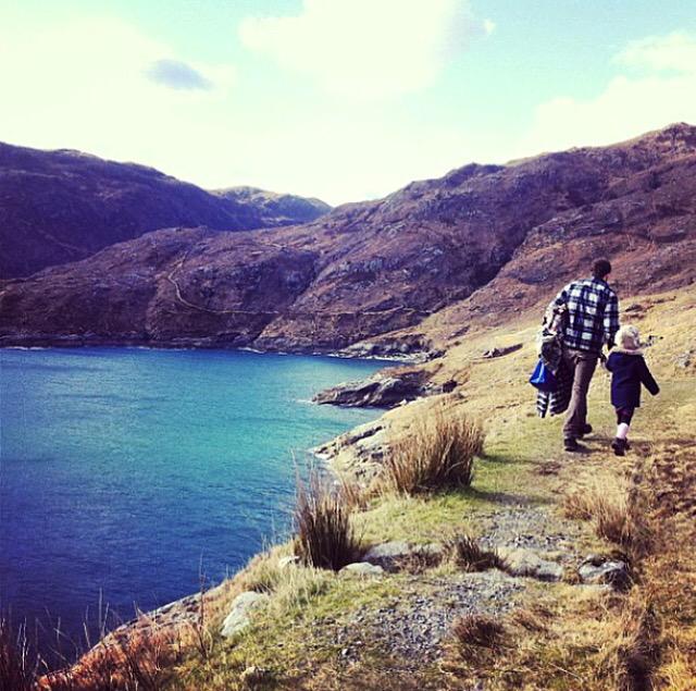 AnnieW84's tweet photo. @hebseasalt Explored this with my husband and daughter - one of my favourite walks ever. #Rhenigidale #PostmansWalk http://t.co/0ZF6fw6xTg