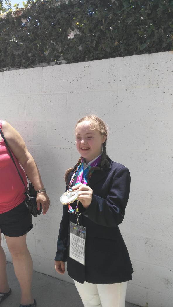 redniamh16's tweet photo. @SO_Ulster @SOIreland Golden Girl Dearbhail & Silver man Thomas celebrate together. #goingformedals http://t.co/yEIWAQg0X9