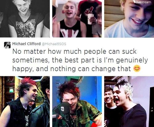 5SOSTumblrx's tweet photo. Michael is honestly the best♡ #MTVHottest 5SOS http://t.co/lwtqK0aW2A