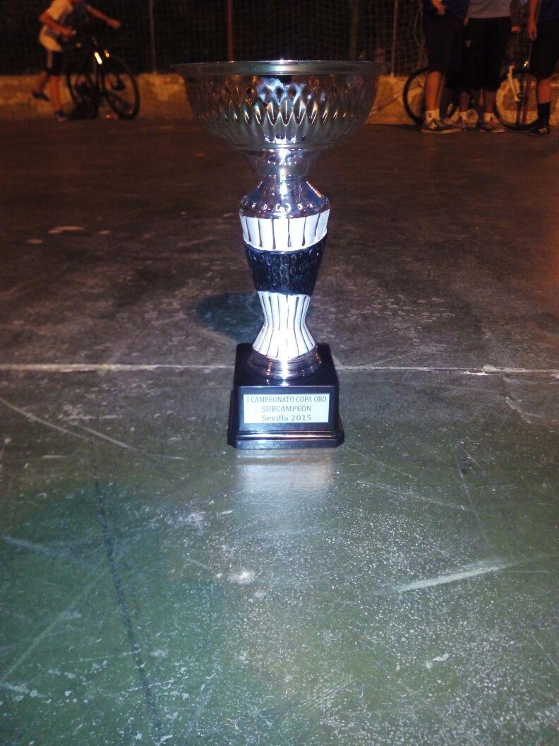 _Futbol_Sala's tweet photo. SUBCAMPEONES DEL TORNEO COPA ORO de http://t.co/mOl6LRpVZC GRAN TRABAJO DE TODO EL EQUIPO, ENHORABUENA CHAVALES👏👏 http://t.co/31SXnVvunc