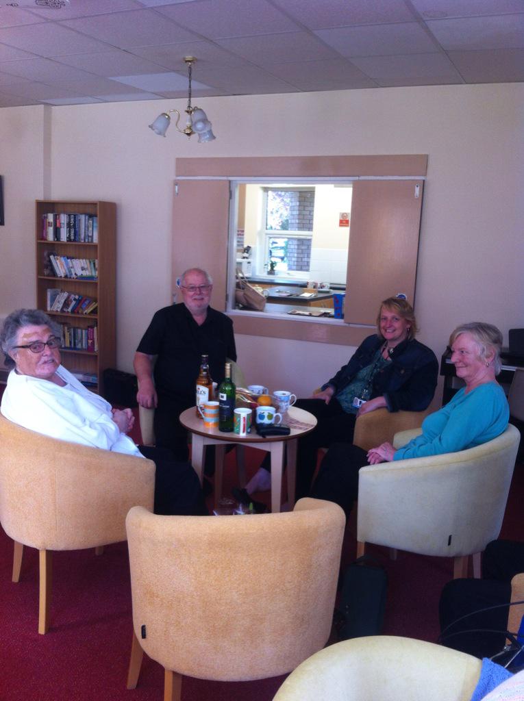 moira_ohanlon's tweet photo. @moira_ohanlon: Tenants &amp; families at Marsden Ct,Wallasey raised £150 for #CR_UK having afternoon tea.@RiversideUK 😀 http://t.co/eeA9S6W7r4