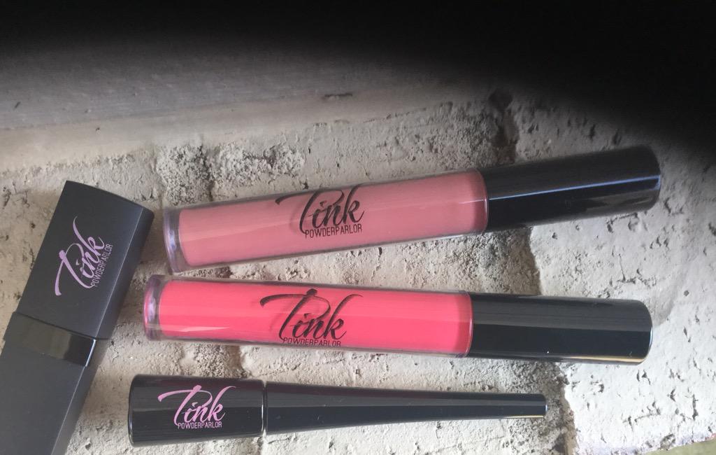 PinkPowderParlo's tweet photo. #lovefest #loaded #vinylgloss
Free shipping
http://t.co/3ppzutNH9Q http://t.co/gJ33FoepAF