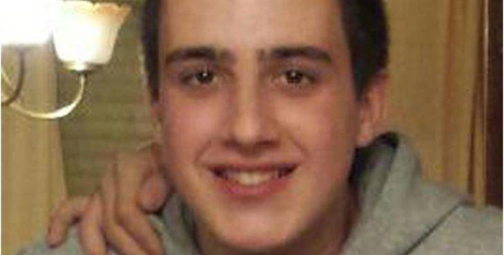 JoseantonioJun's tweet photo. Desaparecido joven de 16 años en Córdoba el 2 de julio, Paco Molina. Se ruega máxima difusión http://t.co/yAfGax8pIt http://t.co/6hcthMStt7