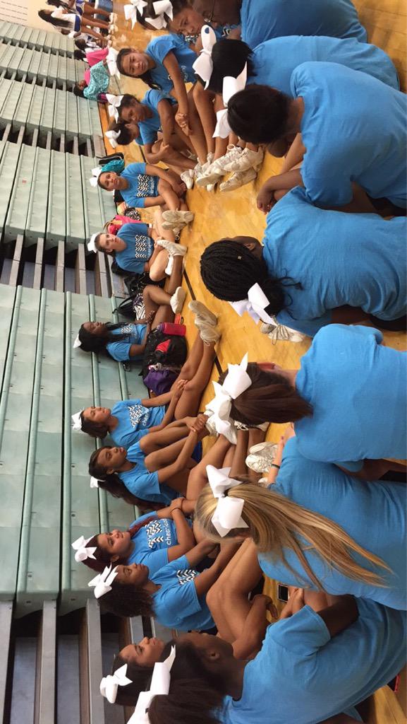 Great work today ladies !! Can't wait for a great year this year with all of you! 💜💛 #squad