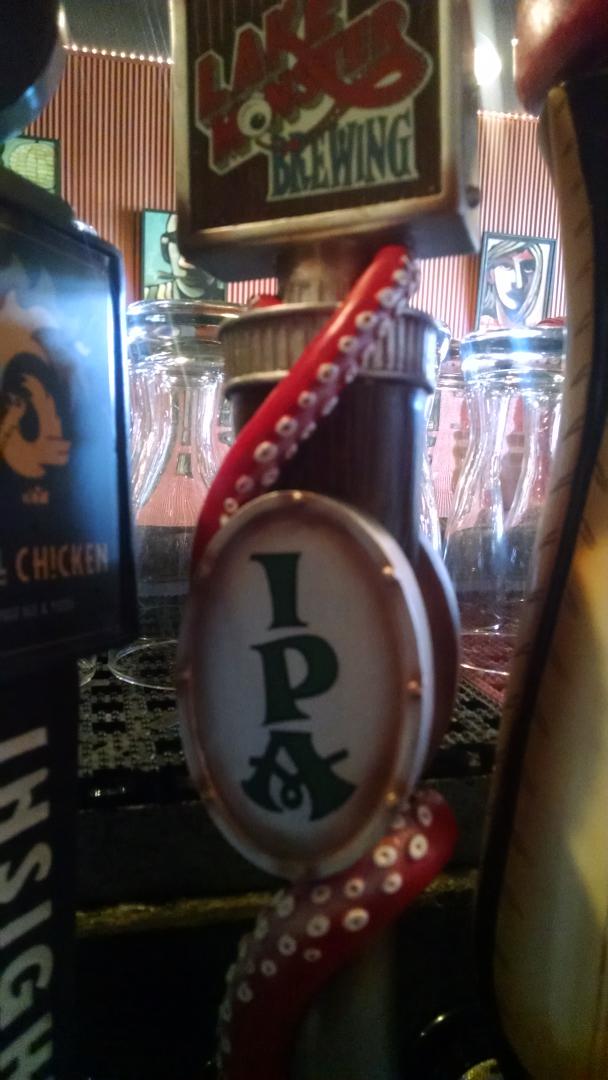 ZekesUnchained's tweet photo. Newest tap handle from @LakeMonsterBrew http://t.co/itwEPLhFju