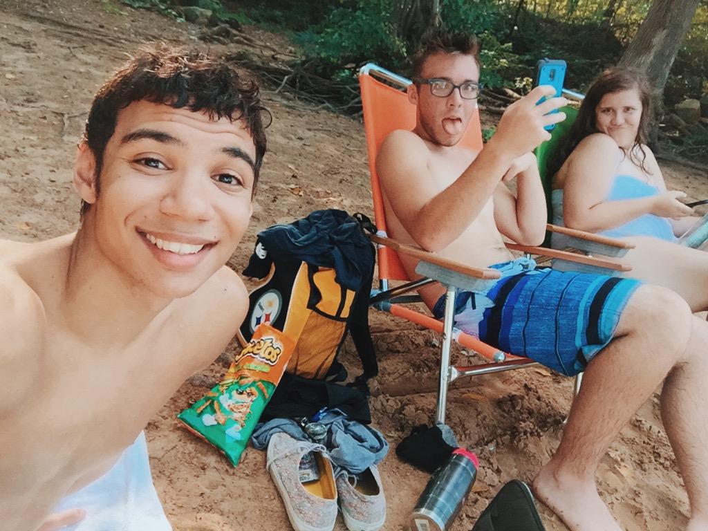 DominatorDerek's tweet image. River day