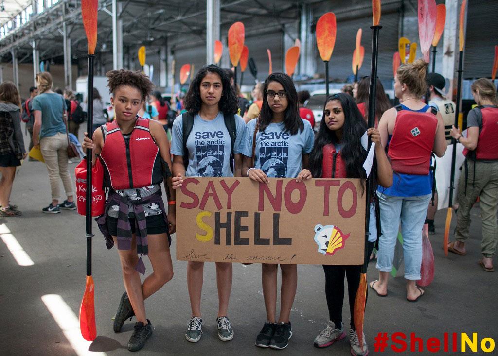 alaskawild's tweet image. Arctic oil? @POTUS - we must #keepitintheground for a safe climate future #ShellNo #PDXvsShell