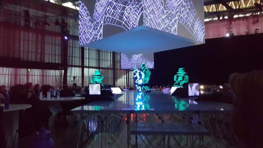 RichAdamsNZ's tweet photo. #FWDLive this is going to be an amazing event!! http://t.co/6KjRxKJcHT