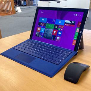 faye_digital's tweet image. @FBSGDavid comments on the #MicrosoftSurfacePro3 ow.ly/QfKRM | @Microsoft |