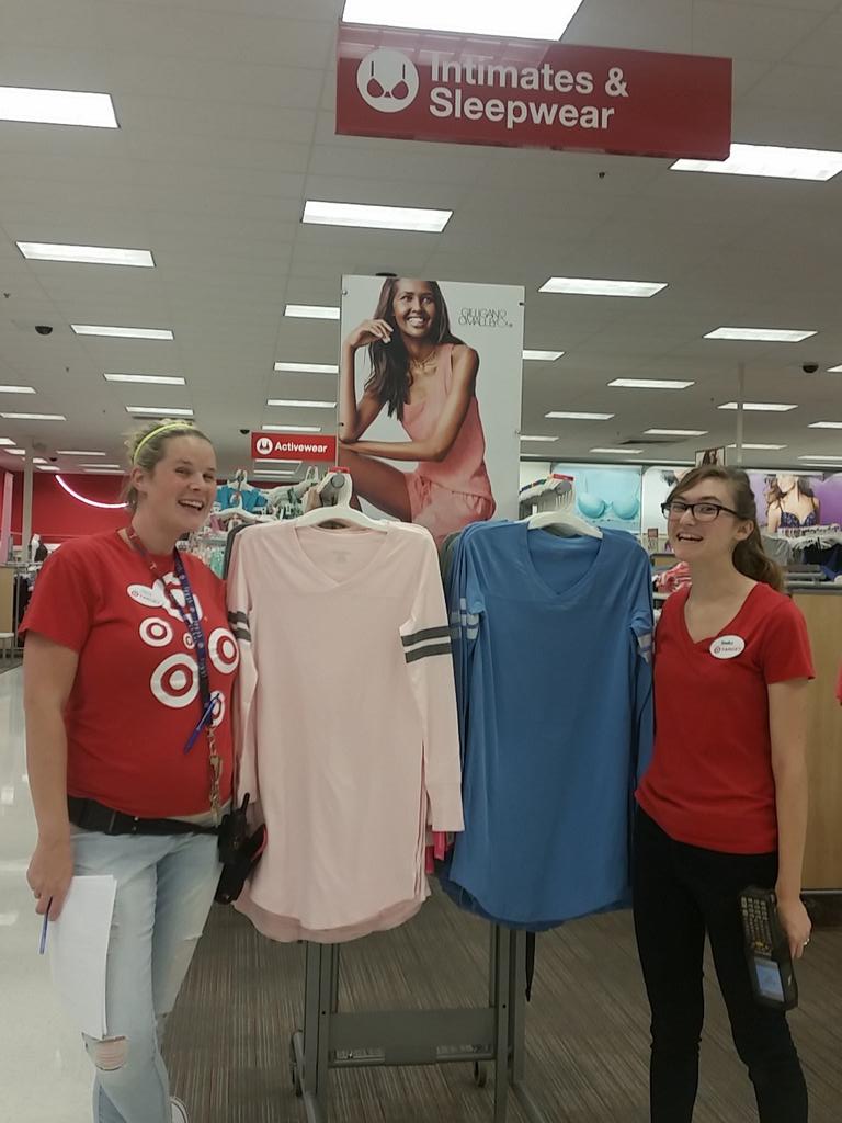 Great job Shelby!#sleepwearVA <a href="/parisnicole_law/">Parisnicole Woolever</a> <a href="/CDCahill/">Chris Cahill</a>  <a href="/brandonsmitha/">Brandon Smith</a>  <a href="/ConnieDroge/">Connie Droge</a>