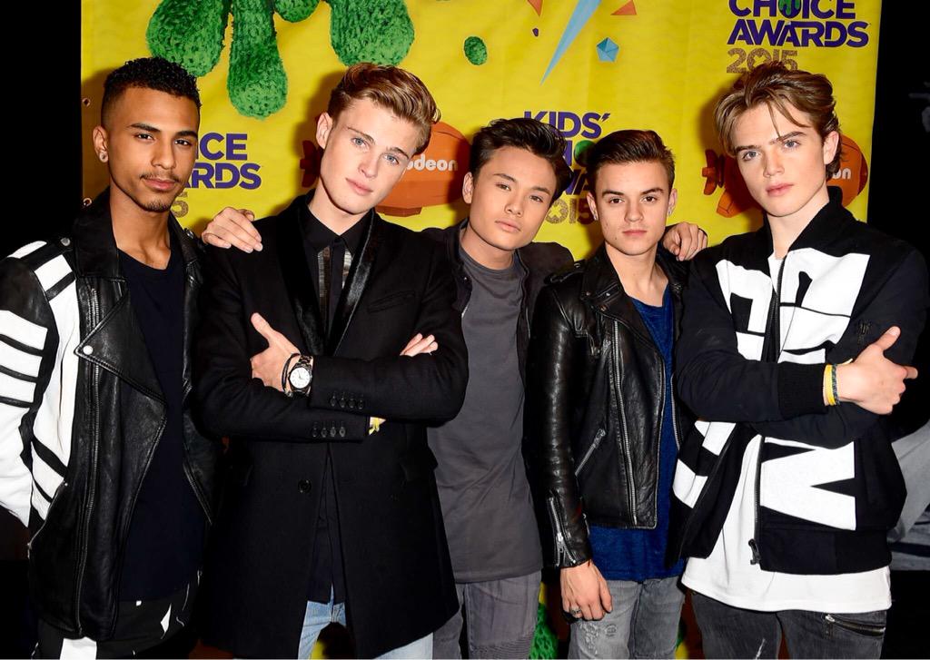 CasszRon's tweet photo. Without them I wouldn't be so far by now❤️ http://t.co/tmNZvpKLxK