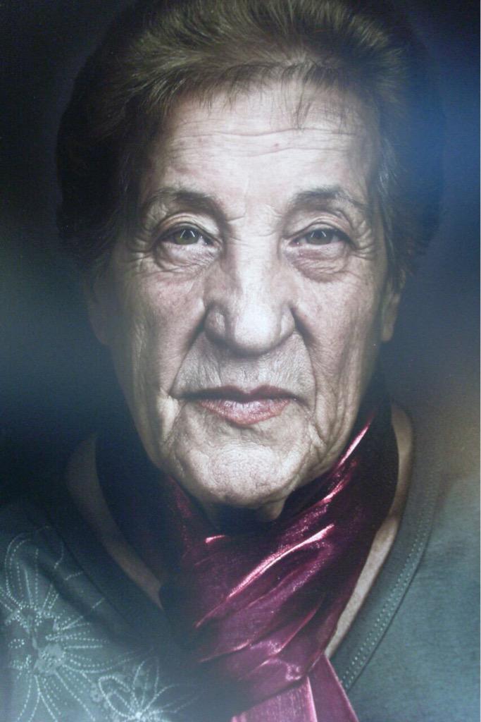 AVPteVallecas's tweet photo. Adiós a una guerrillera antifranquista, comunista y vecina de Entrevías. Hasta siempre Amada. http://t.co/0YQ8eWK04C