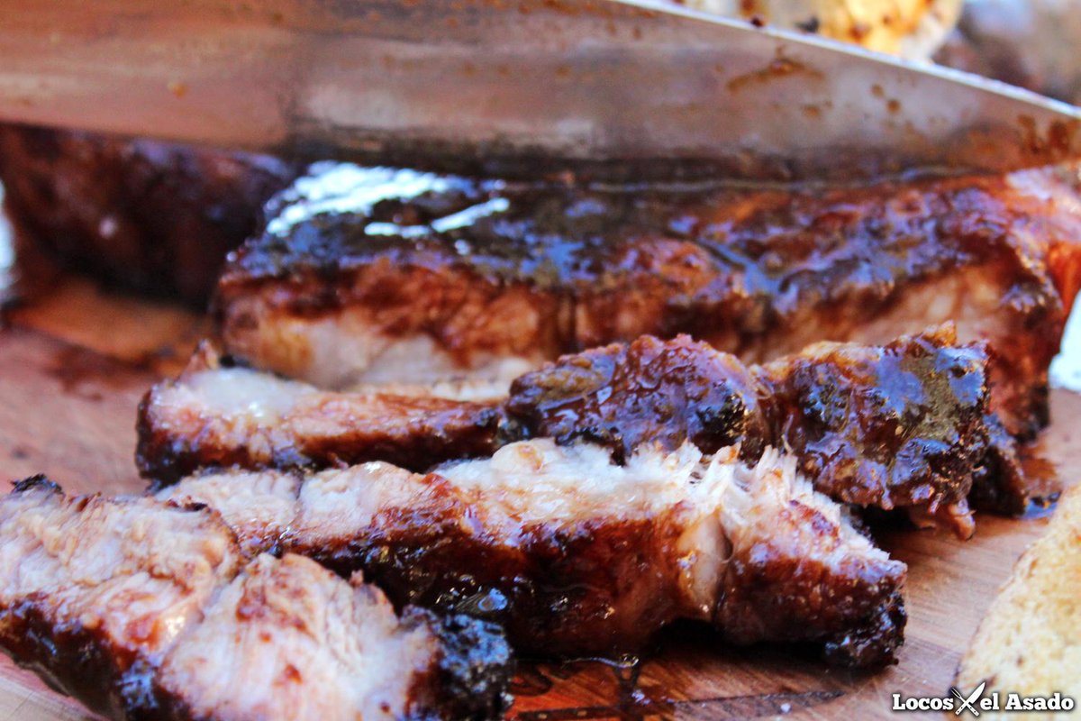 LocosXAsado's tweet photo. Hawaiian STEAK! Nueva Receta Internacional
Mirá el VIDEO >> http://t.co/3Ng54UHAqW 

#LocosXelAsado #Bondiola #Amar http://t.co/zEHfq2XwfD