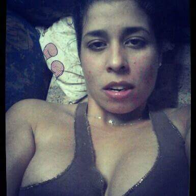fatu_mar's tweet photo. Quiero saborear  una buena conchita  una amiga  con mente abierta  queremos  con mi novio!!! Alguien???? http://t.co/mYdJ0ItJWq