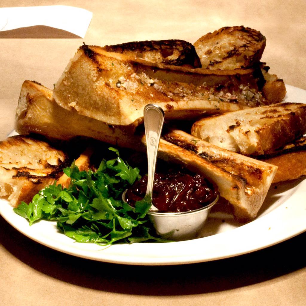 GiltBar's tweet photo. Bone marrow with red onion jam #GiltyPleasure #Hogsalt http://t.co/4fAY07HRV6