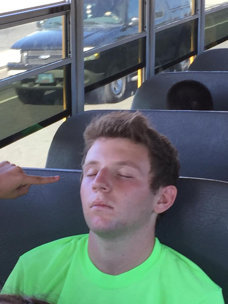 summersmashcamp's tweet photo. Zonked from a day at Universal on our way passing Balboa #summersmash #summersmashcamp http://t.co/r0YVN7qAtG
