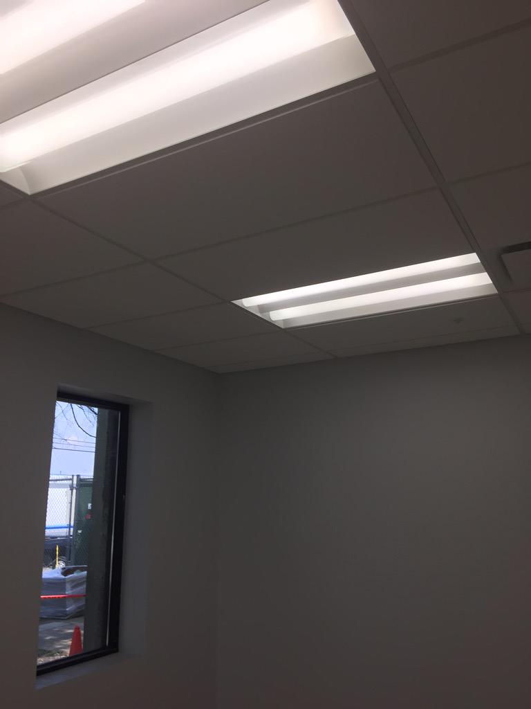 dceilings tweet picture