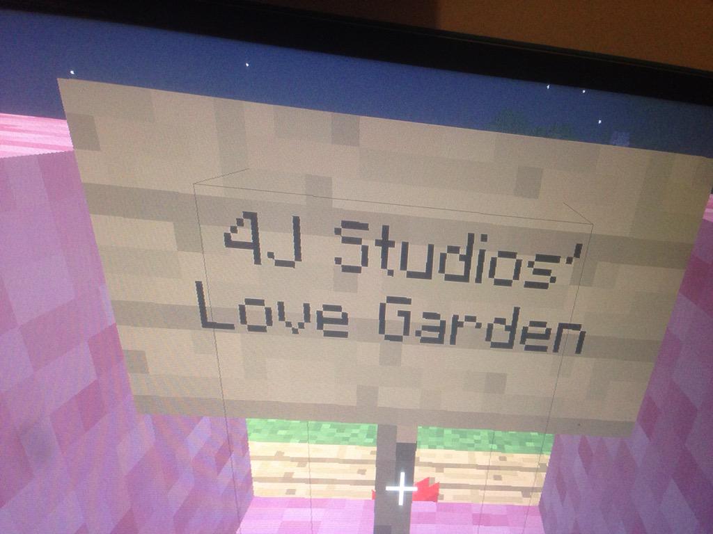 Dr_Trayaurus's tweet photo. So I saw @stampylongnose in 4J's Love Garden... So I added some more special people @DiamondMinecart @jemplaysmc :P!! http://t.co/ga5zc6ICKr