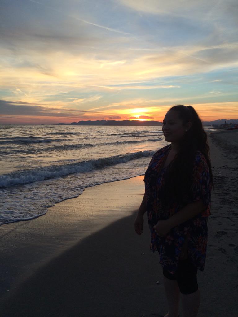 lizzyblue27's tweet photo. I thought I'd be okay coming home but I was wrong. I wish I was still on my European adventure✈️😭💔 http://t.co/ZEGWVbLV8f