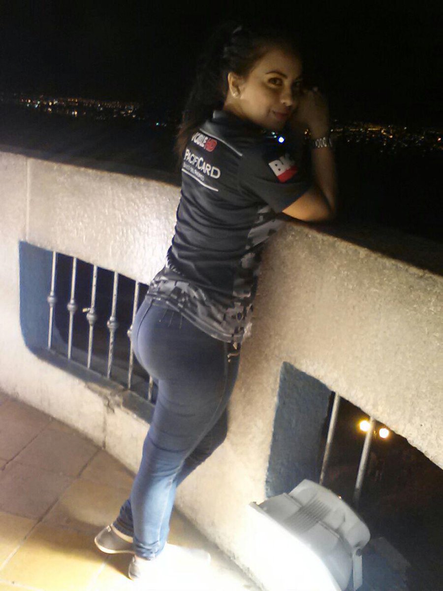 PinkiiBDP's tweet photo. GUAYAQUIL DE MIS AMORES √                    EQUIPO DE MI VIDA √ http://t.co/3x0VPu4HGn