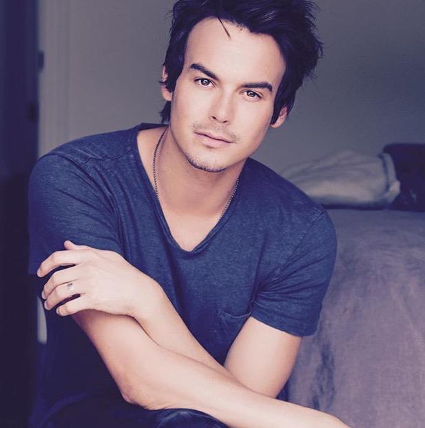 townsofrosewood's tweet photo. Here's what the #PLLGUYS have been up to this week http://t.co/mAB5ZzNhny