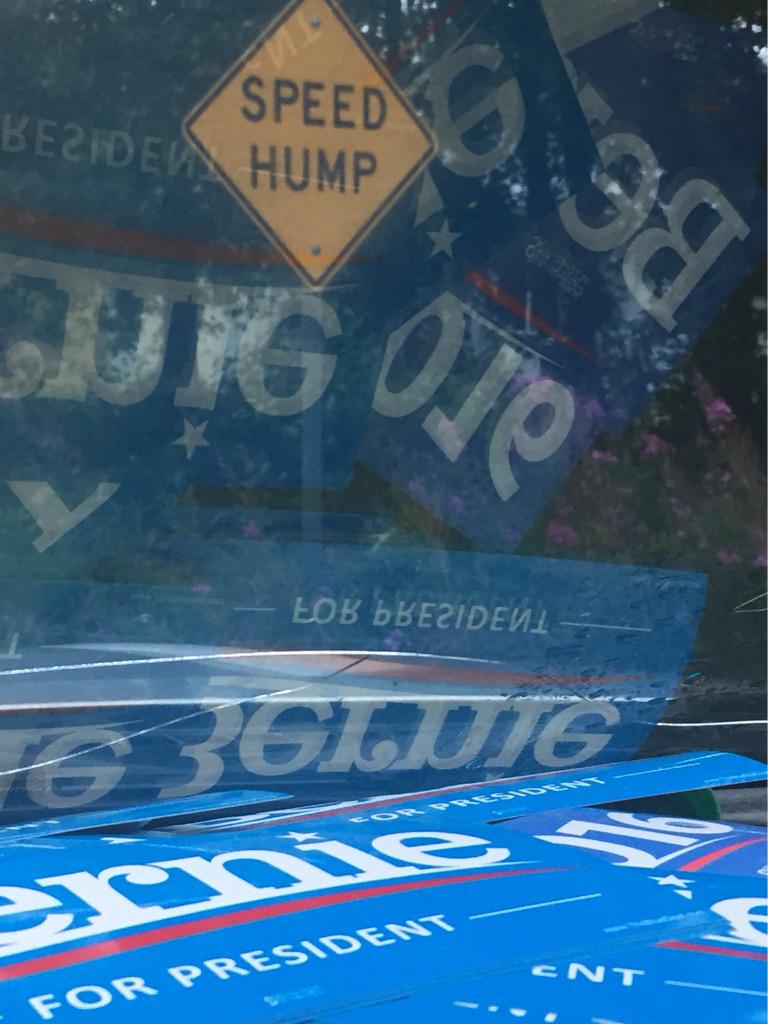 gomer2323's tweet image. Hey #UniteBlue #Bernie2016 this race sure had a #SpeedHump @SenSanders @edshow