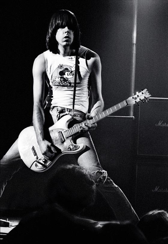 Feliz cumpleaños a Johnny Ramone // Happy birthday to Johnny Ramone 