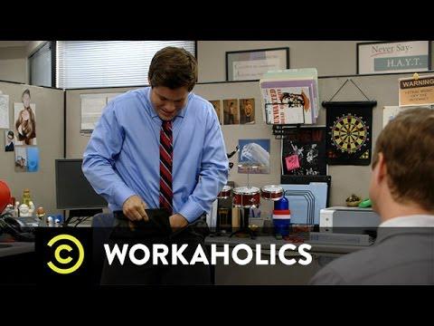 SafeDriversOnly's tweet image. Workaholics - The Healing Power of Love vid.staged.com/vErq #safedrivers #streets