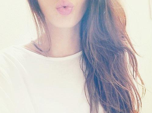 barbracollinsr's tweet photo. @MaybellineChile #COLORSHOWKISS 😙😙 http://t.co/8Fp5DOrd7A