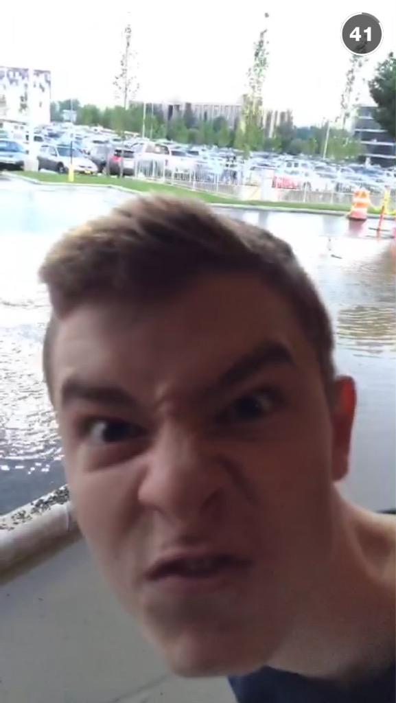 Scansyy's tweet image. LMAO @Banks @FaZeBlaziken