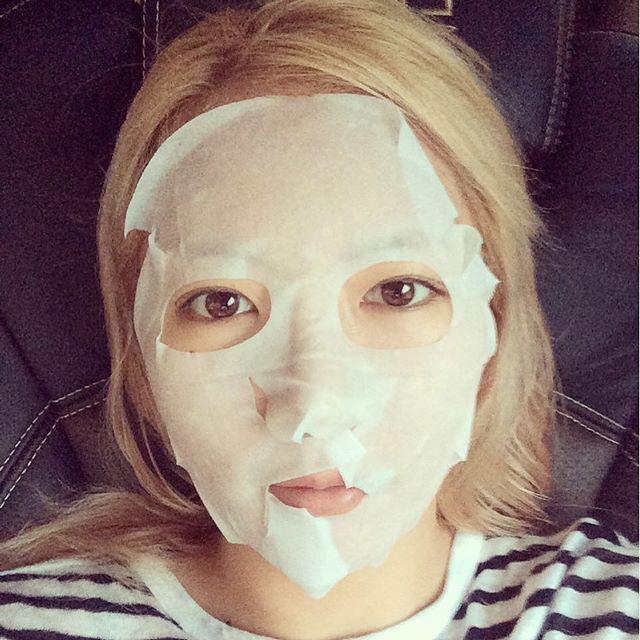 Real4M_Hyunah's tweet photo. 😱 http://t.co/qCh4pveyYk