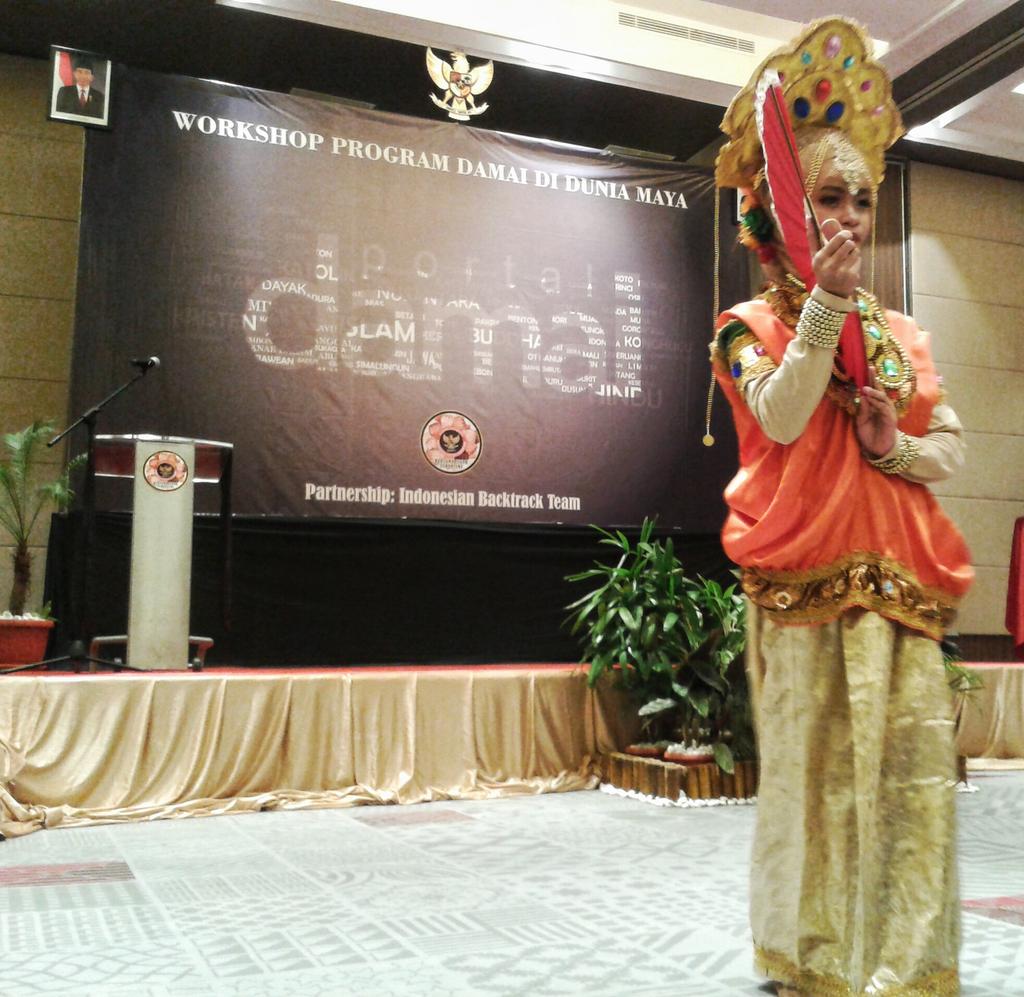 Sambutan tarian 4 etnis di workshop program damai di dunia maya, kesini yuk teman #PortalDamai
