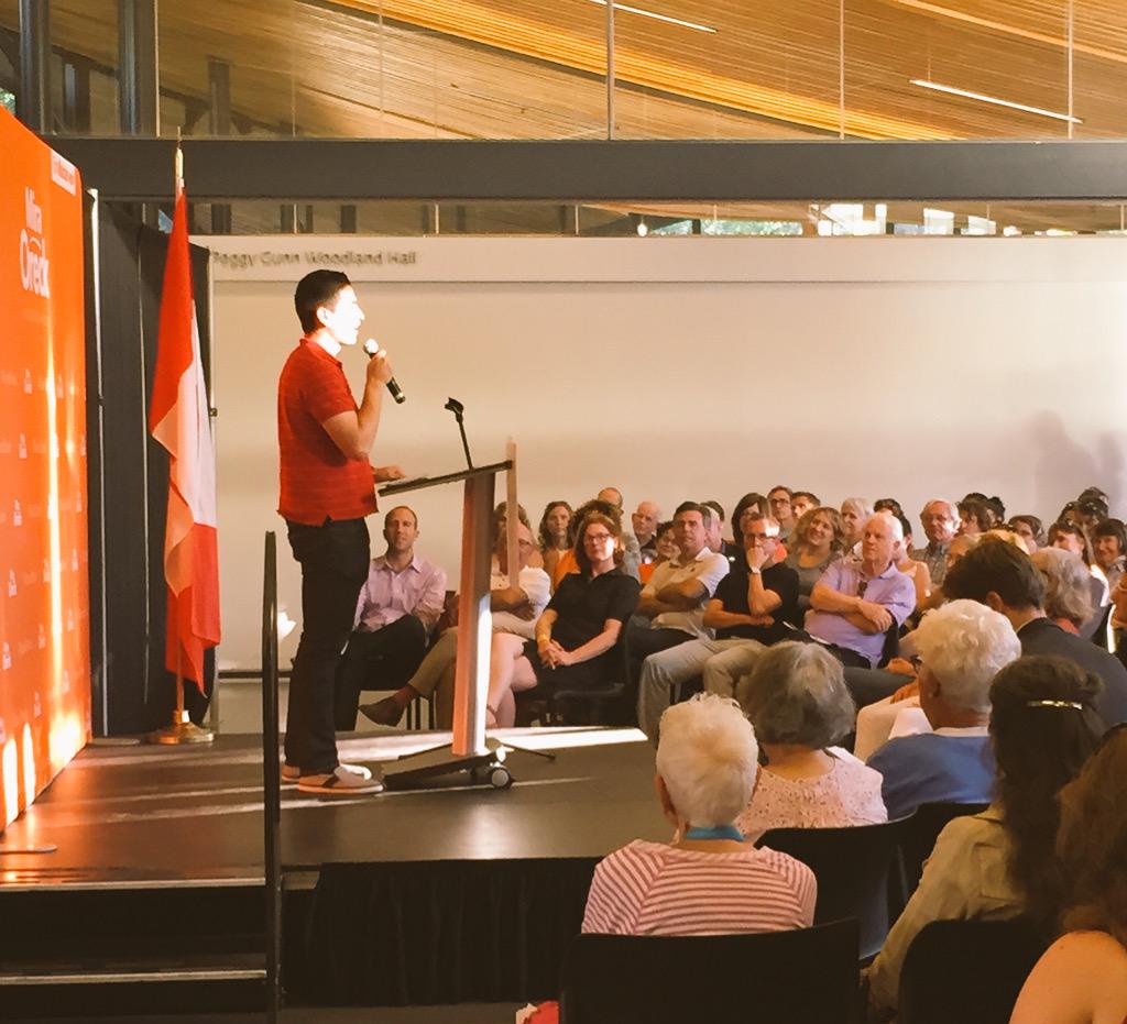 kylaepstein's tweet photo. Doesn't get better than @DiegoCar96 at @miraoreck #TeamOreck #ReadyforProgress #comminutyorganizing #allies http://t.co/F9Aa52GJ5v