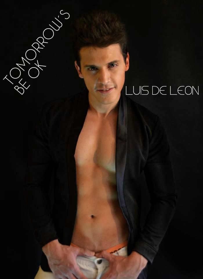 LineModelsAgenc tweet picture