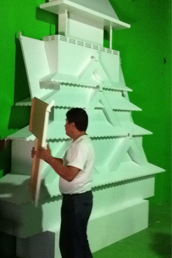TDanielma's tweet photo. Comenzando nuevo proyecto para Panasonic México. http://t.co/XG4CelhsAa