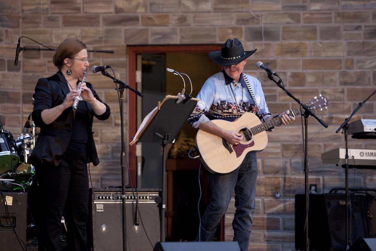 GrantMaloySmith's tweet photo. A few pictures from the Nelson Mandela International Day. Photos by Krista Wallhagen #rootsmusic #indiemusic #music http://t.co/ADVgrbW7to