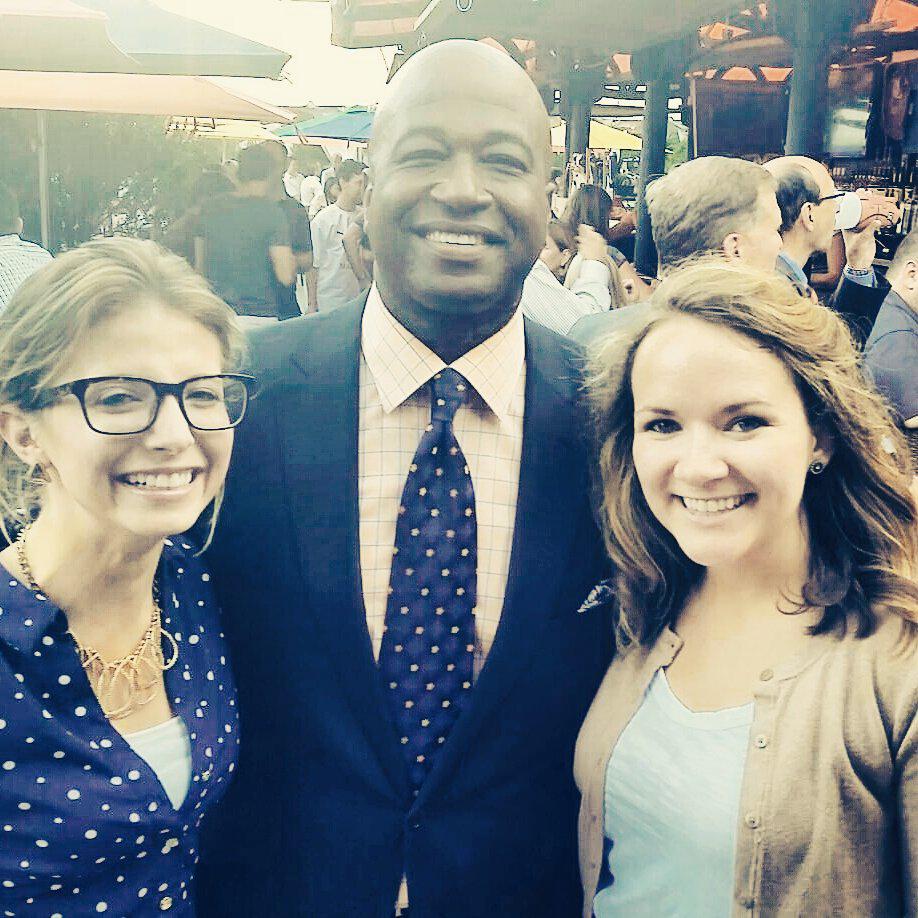 delaney918's tweet photo. Great to see you tonight @RyanBakerMedia! Can't wait for #illini sports season! I'll be watching your reports! http://t.co/b0OFBWK2tO