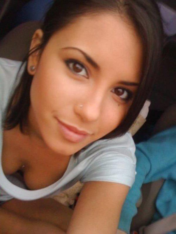 Funeveryday on Twitter: "Girls s3xy downblouse (33 Pics 