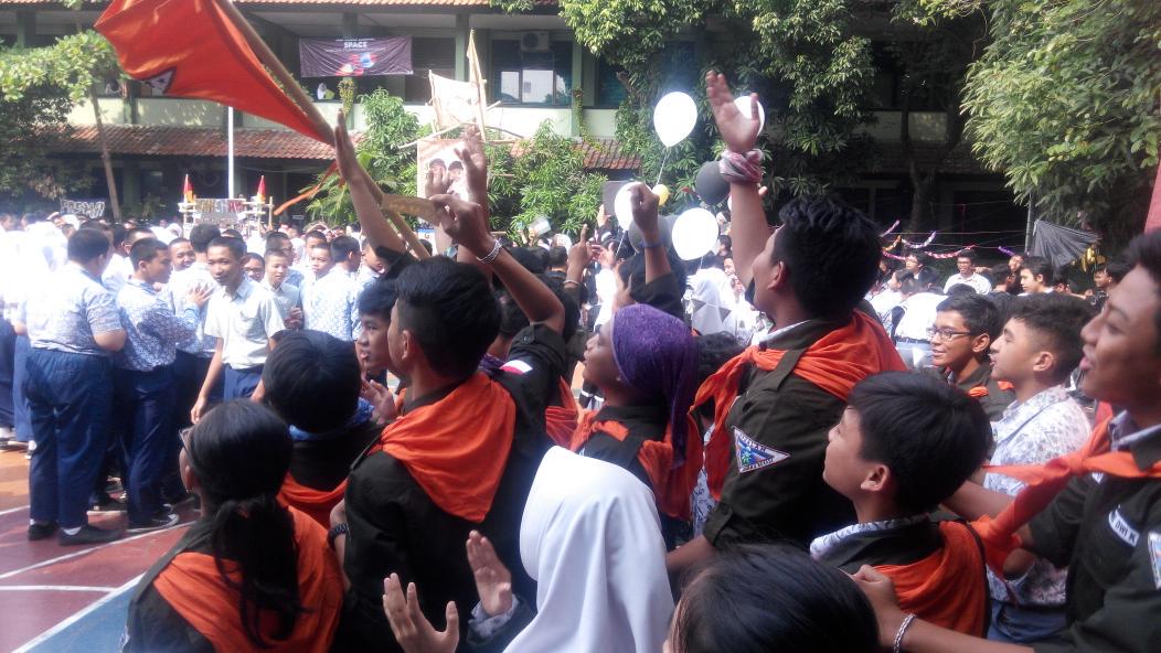 Alhamdulillah #PLMDemoEkskul2015 hari ini selesai :) jgn lupa add line @bqu4206m untuk info latihan