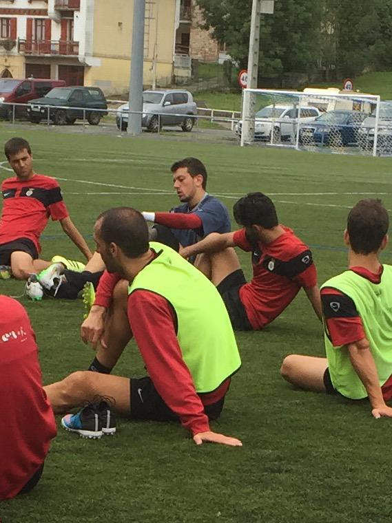 El <a href="/REALUNIONCIRUN/">Real Unión Club Irun</a> ya entrena con los 2 últimos cedidos de #RealSociedad, <a href="/AitorMorci/">Aitor Morcillo</a> y <a href="/Tena_21/">Jon Tena</a>, q regresan a #Irún
